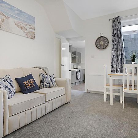 Seaside Haven On Newcomen Grove, Redcar Retreat Екстер'єр фото